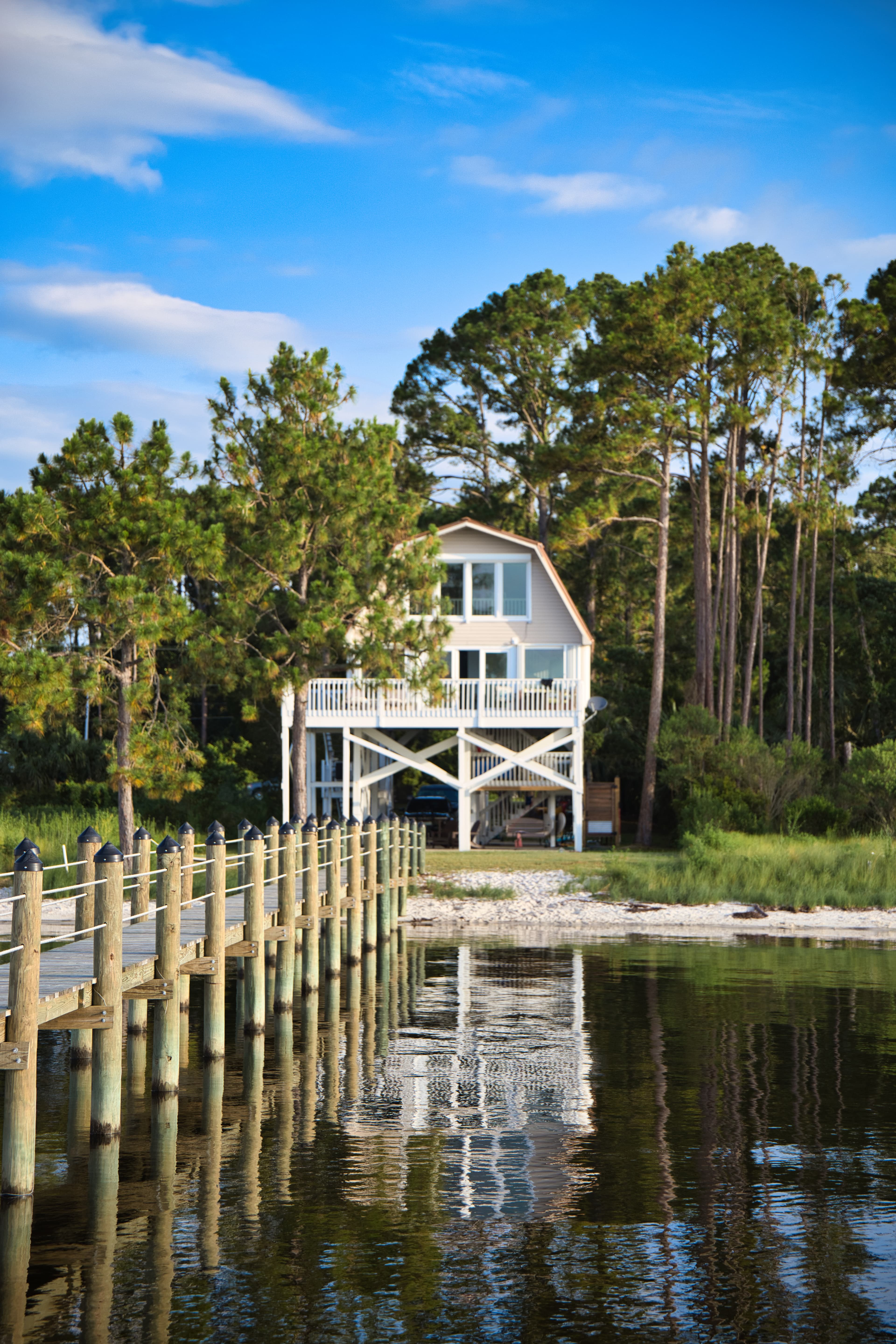Carrabelle Waterfront Escape hero